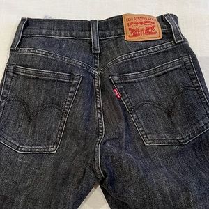 Levi’s wedgie skinny